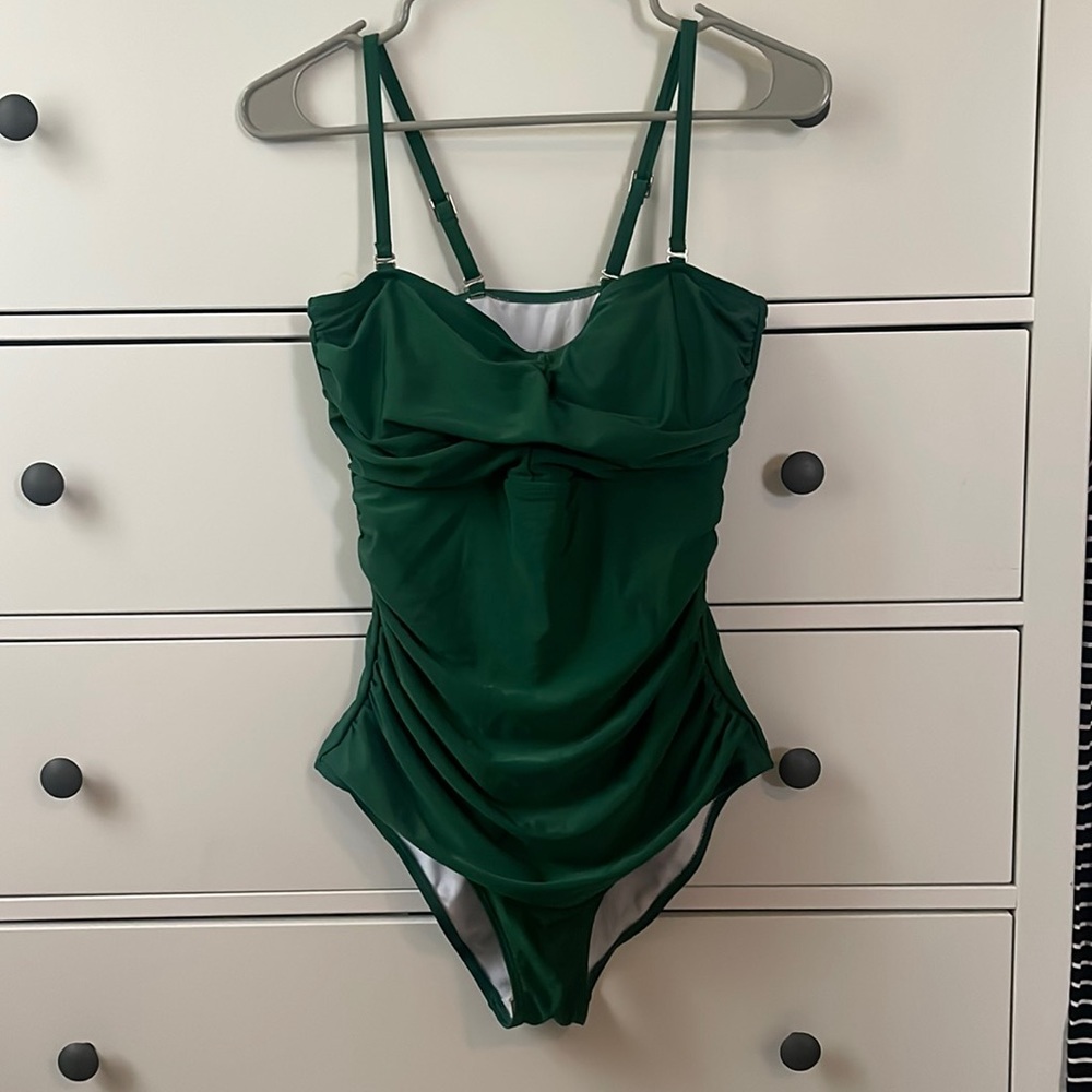 NWT Slimming Bathing Suit